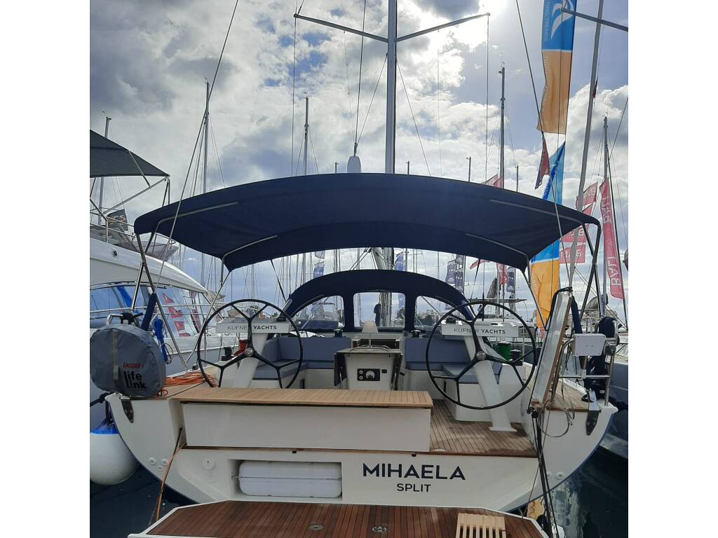 D&D Kufner 54 Exclusive Mihaela