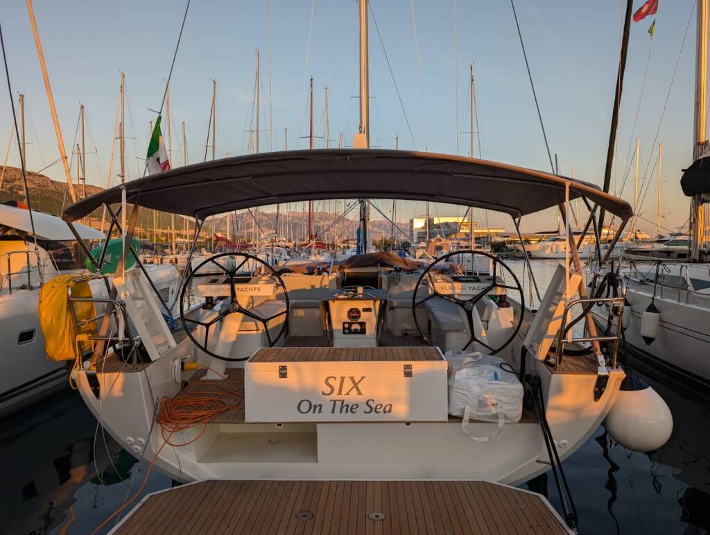 D&D Kufner 54 Exclusive Six on the Sea