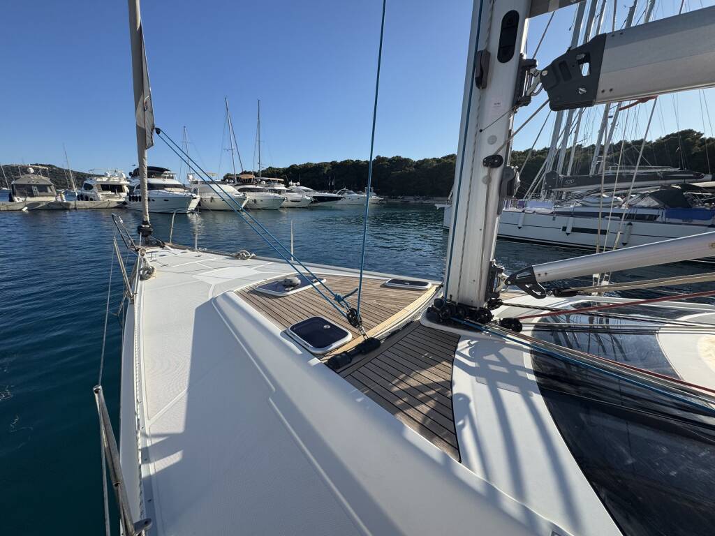 Delphia 47 Team Adventure