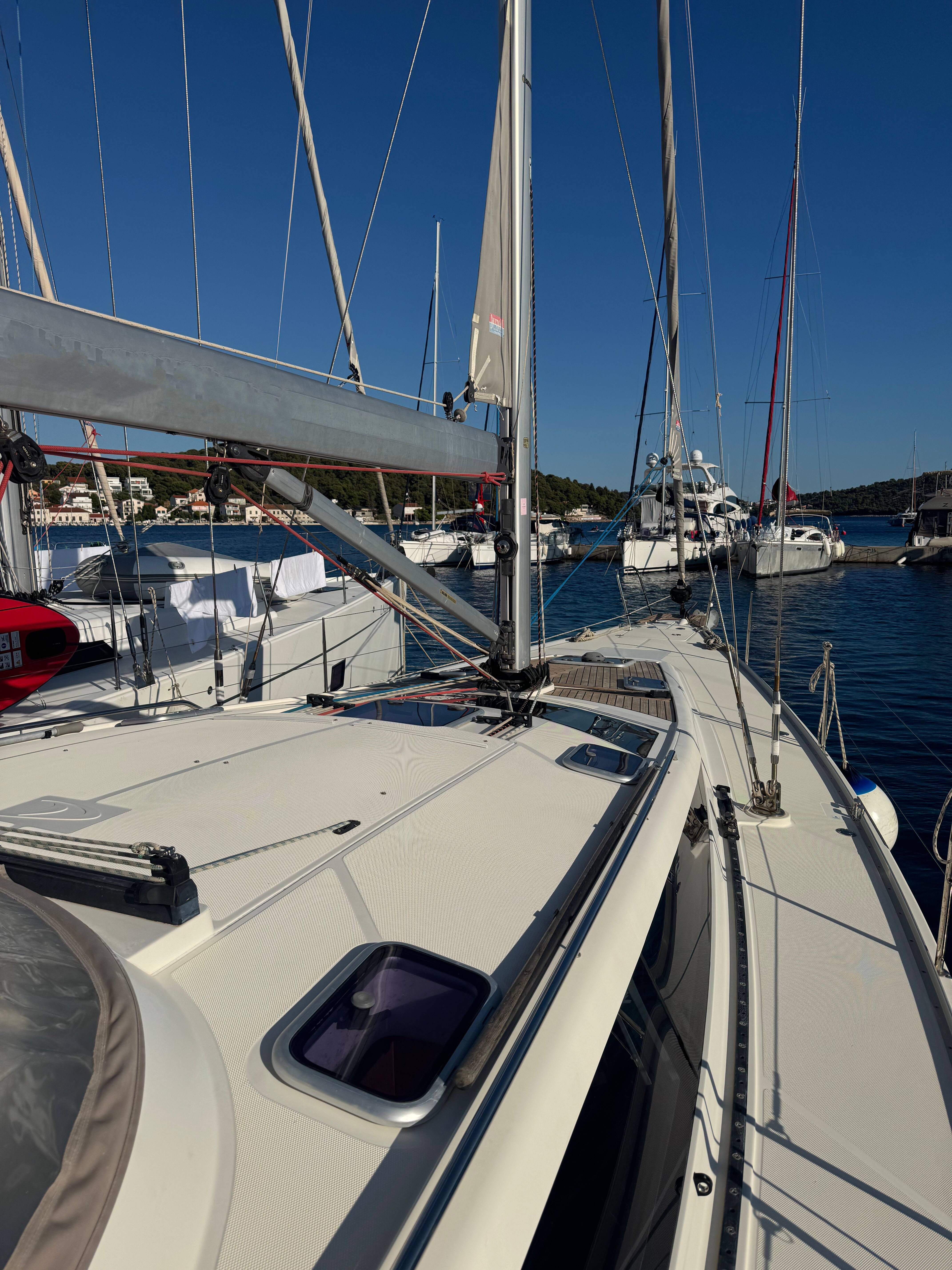 Delphia 47 Team Adventure