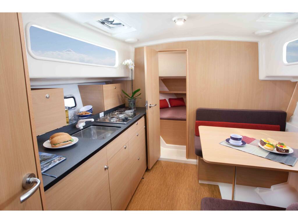 Delphia Escape 800 Liv