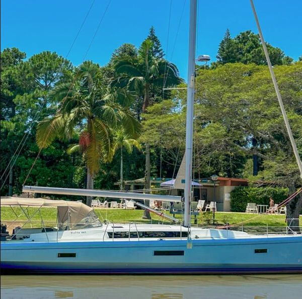 Delta 41 • Pura Vida