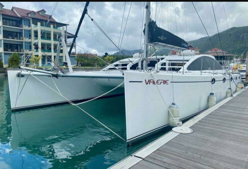 DH 550 Valerie  