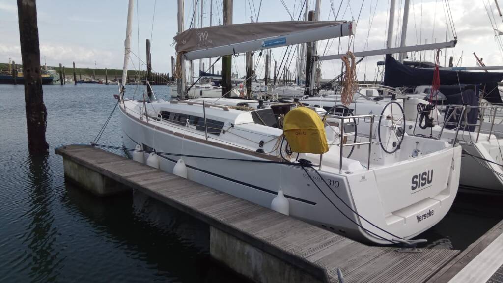Dufour 310 Grand Large Sisu