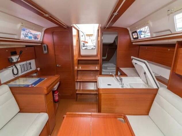 Dufour 335 NOUGATESS