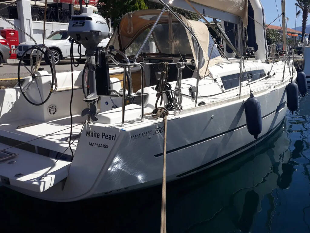 Dufour 350 Grand Large White Pearl