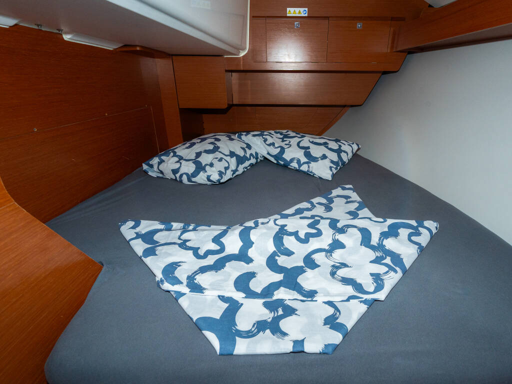 Dufour 360 Grand Large Draco