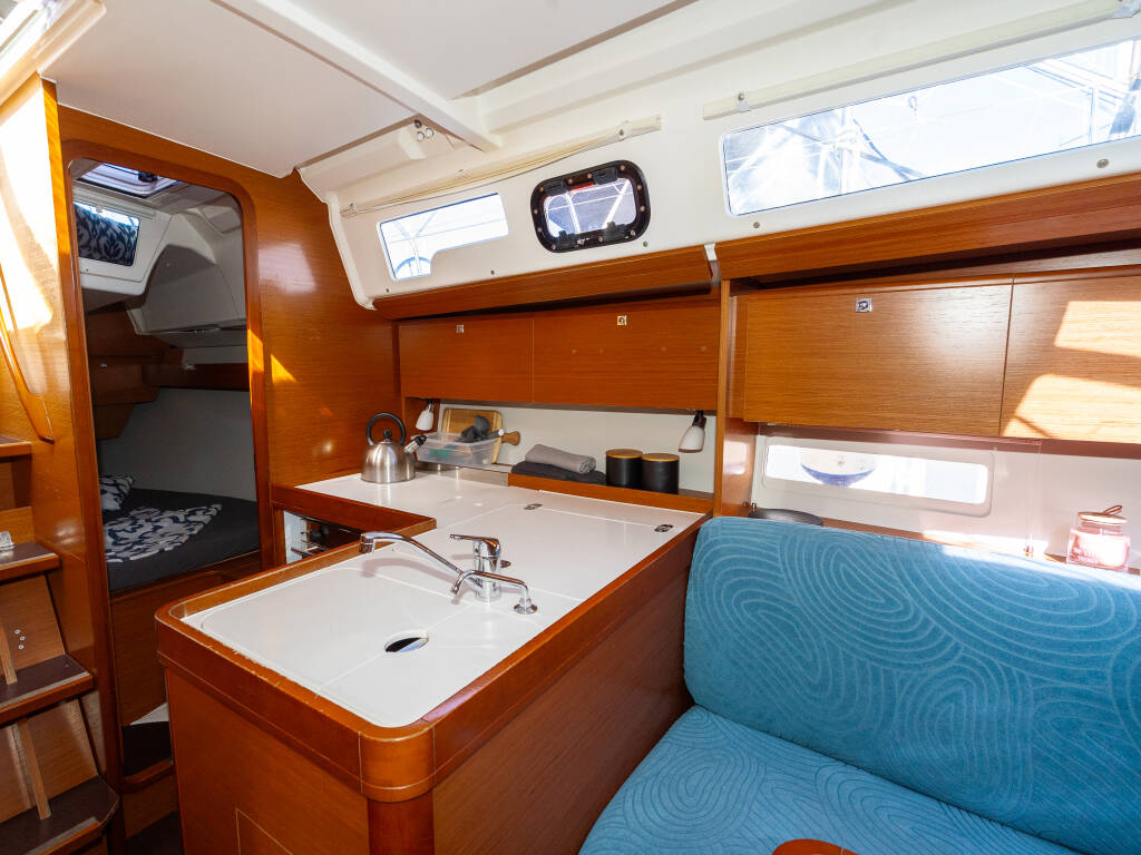 Dufour 360 Grand Large Draco