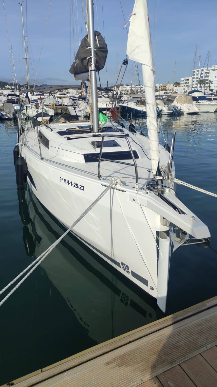 DUFOUR 37 NEW 2023 SIRIUS