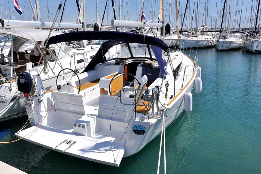 Dufour 382 GL Louise