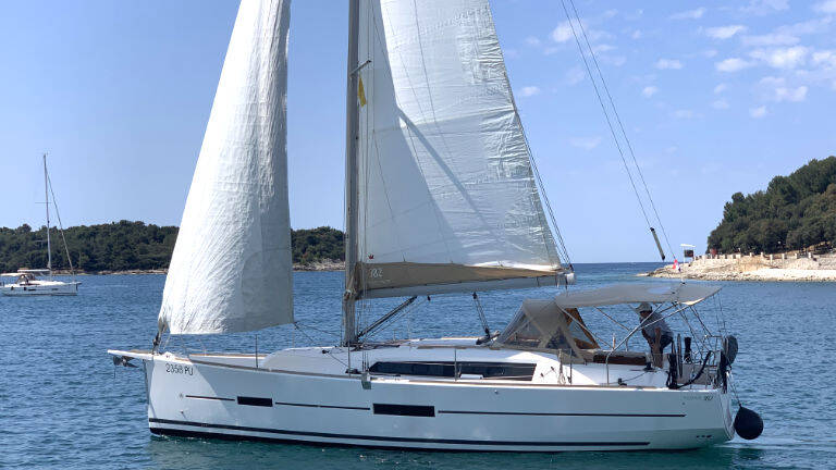 Dufour 382 GL Lotta