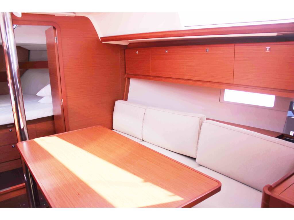 Dufour 382 GL Morning Star