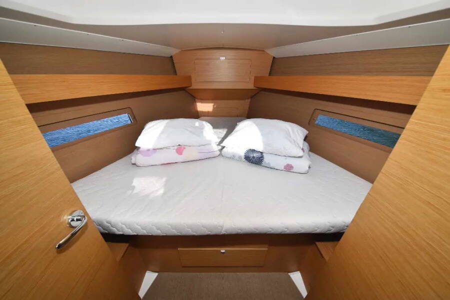 Dufour 382 GL Sunset