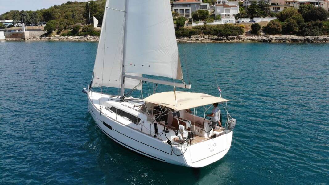 Dufour 382 GL Lia