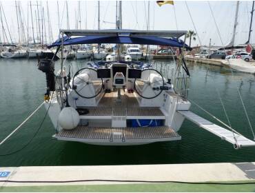Dufour 382 GL Sunny Blue