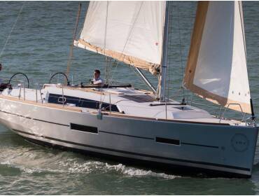 Dufour 382 • AF-D382