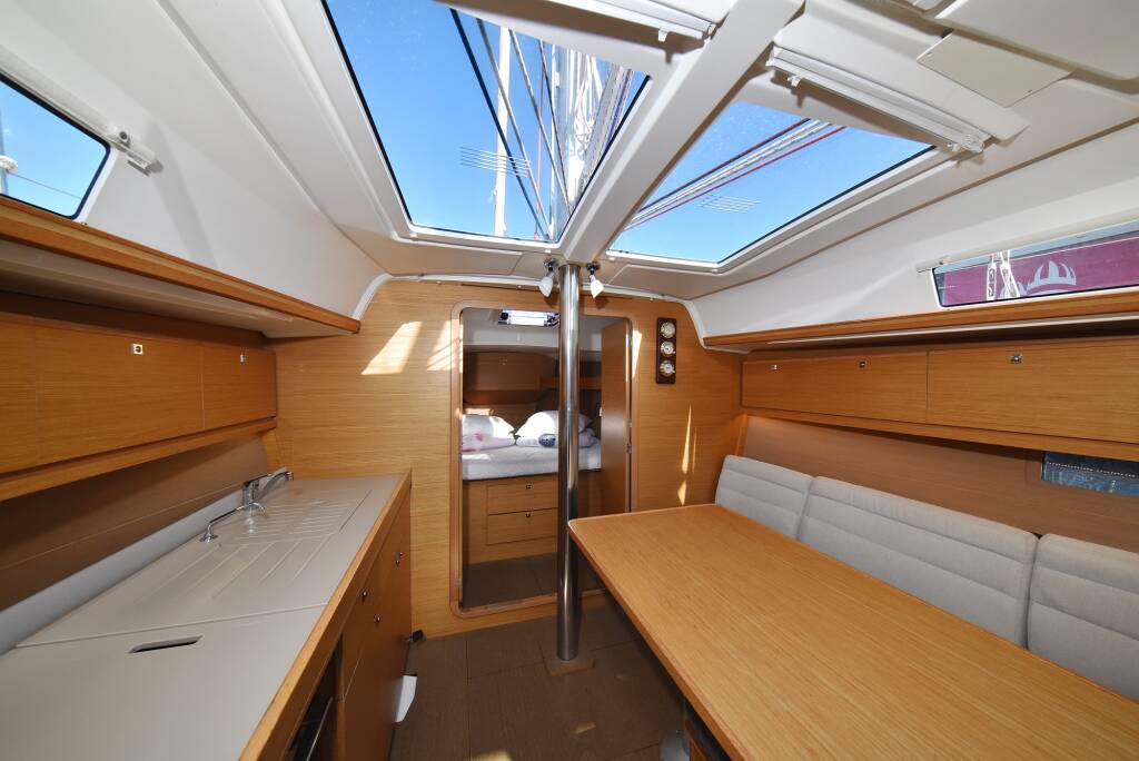 Dufour 382 Sunset