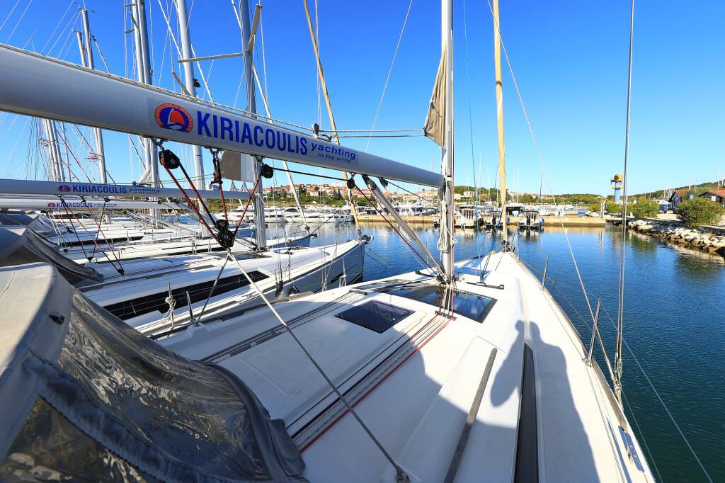 Dufour 382 Sunset
