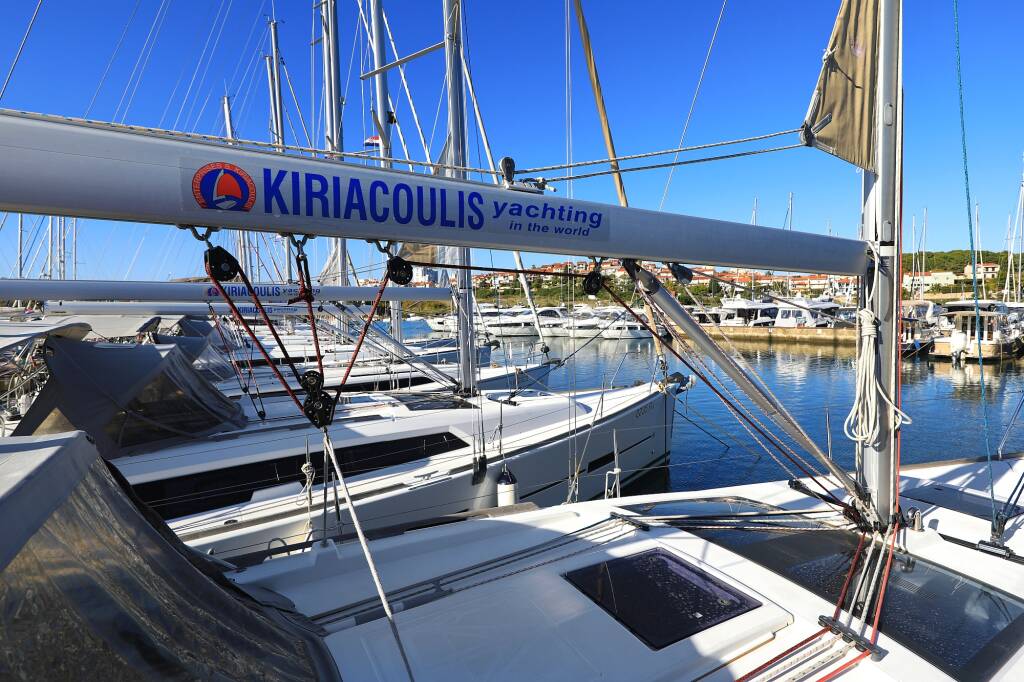 Dufour 382 Sunset