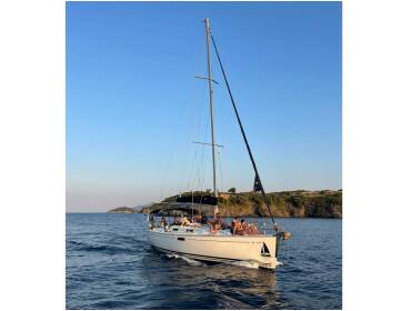Dufour 385 Grand Large • Godspeed