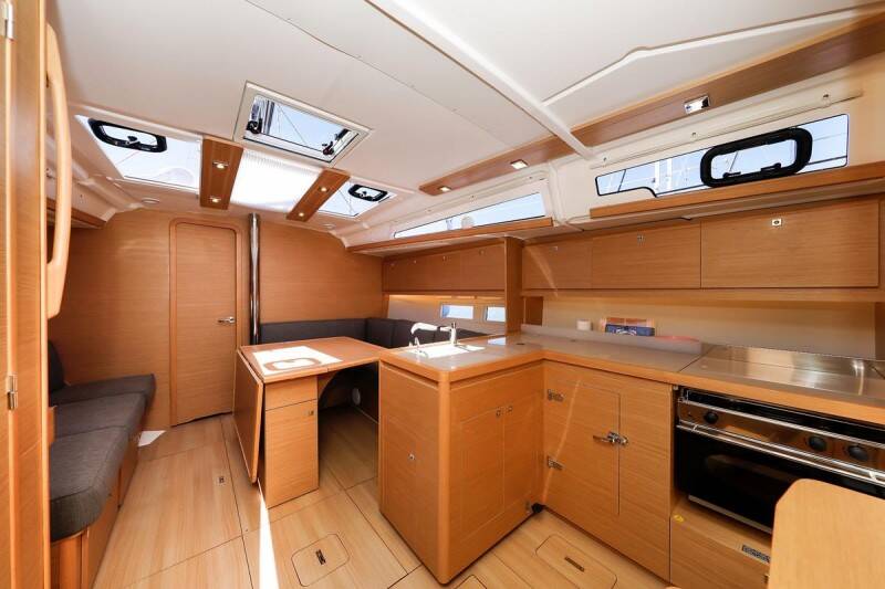 Dufour 390 GL Nunet