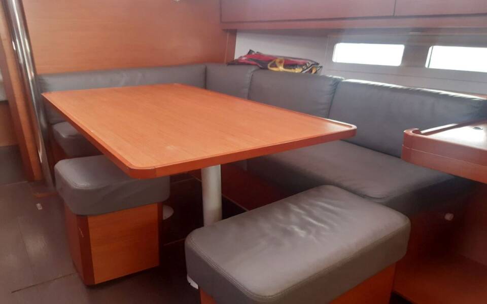 Dufour 390 GL MAYBE TOMORROW