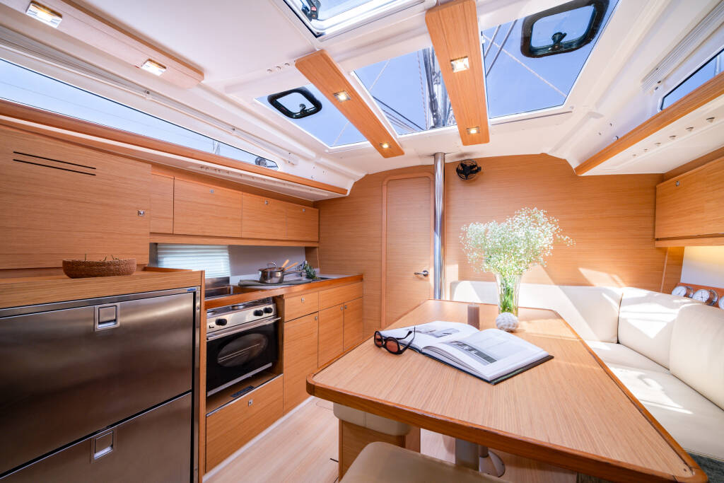 Dufour 390 Grand Large ARTEMIS