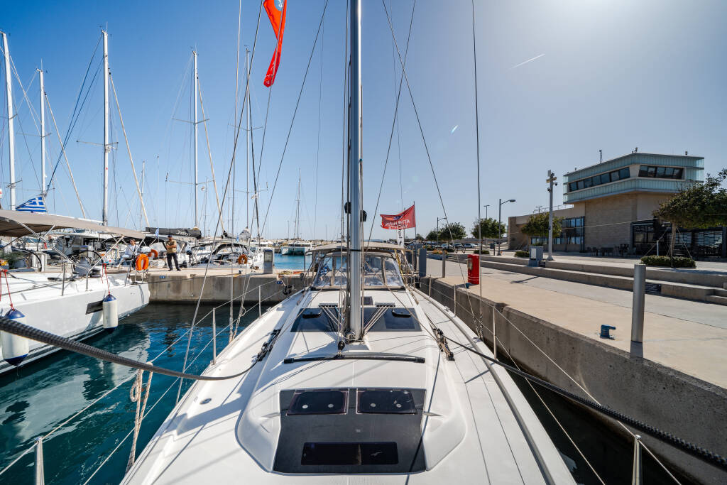 Dufour 390 Grand Large ARTEMIS