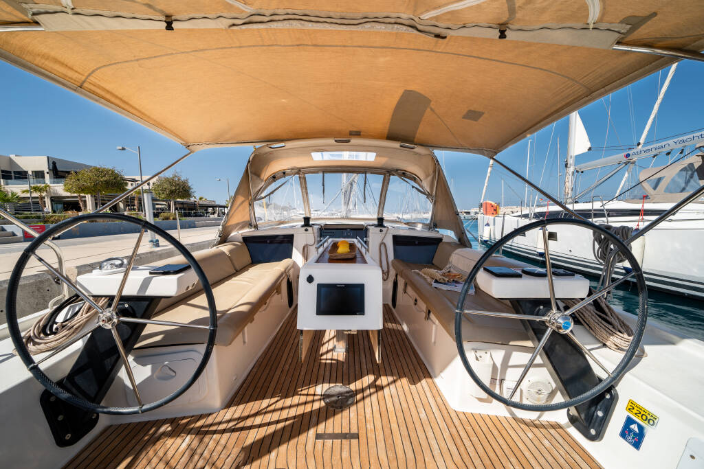 Dufour 390 Grand Large ARTEMIS