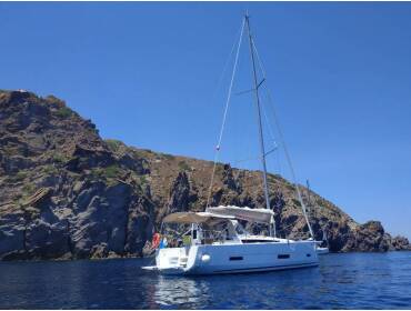 Dufour 390 Grand Large • Friend Planet