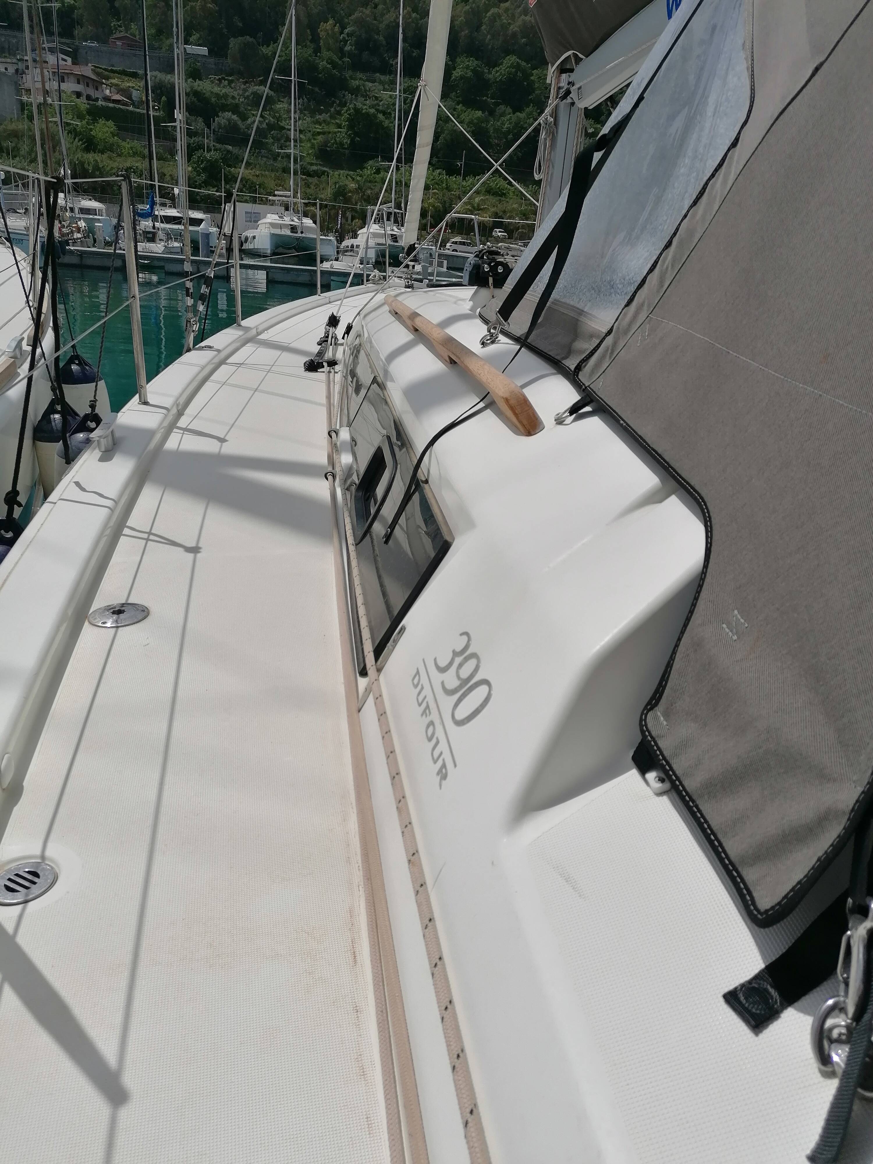 Dufour 390 Grand Large Parbleu
