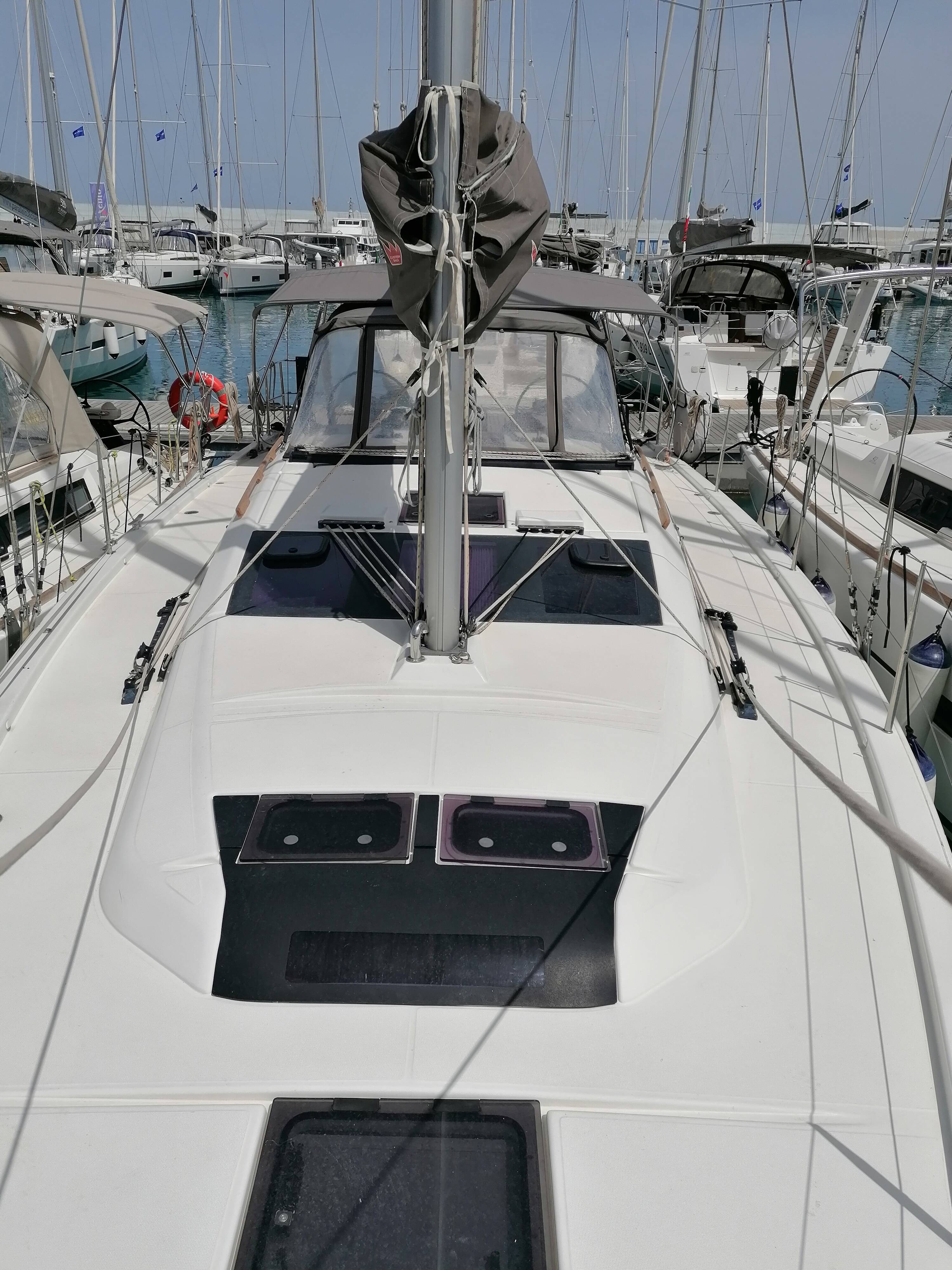 Dufour 390 Grand Large Parbleu