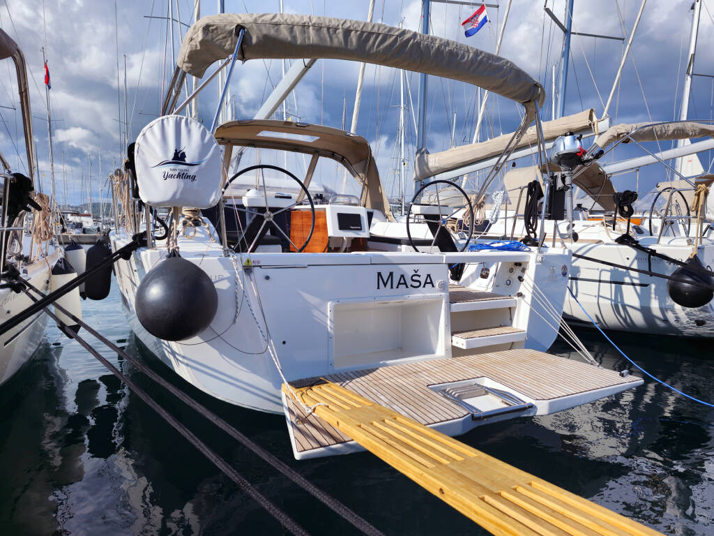Dufour 390 Grand Large • Maša