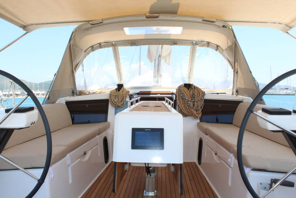 Dufour 390 Grand Large Why Not 16