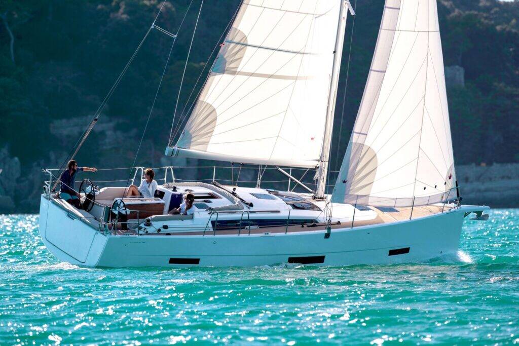 Dufour 390 Grand Large Swell