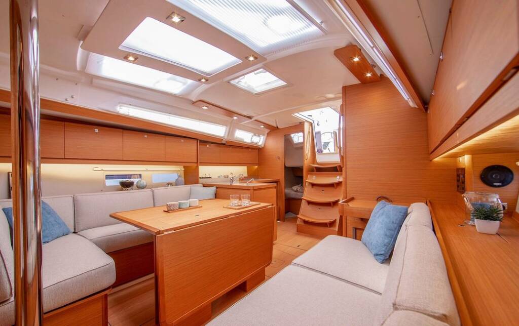 Dufour 390 Grand Large Bade Lal