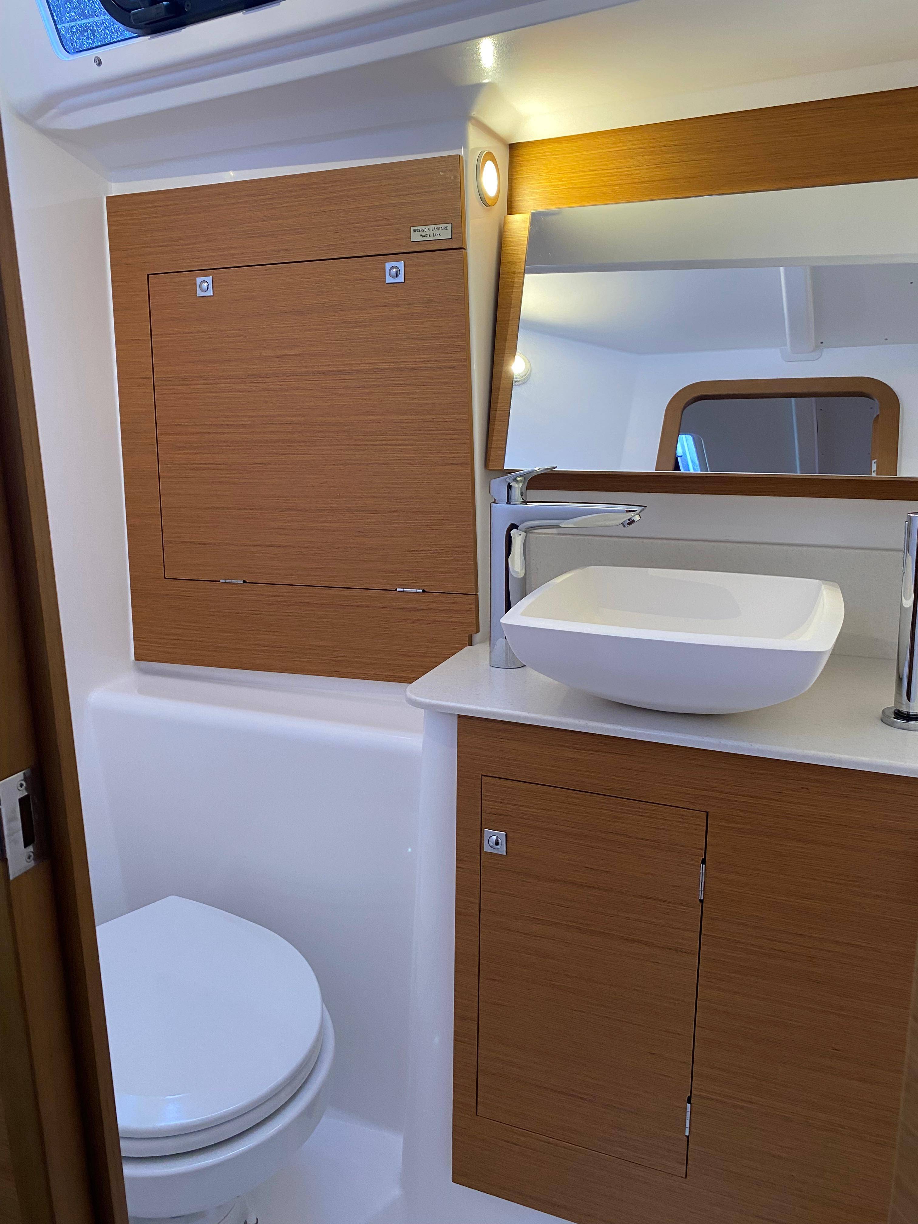 Dufour 390 Grand Large Joy 5