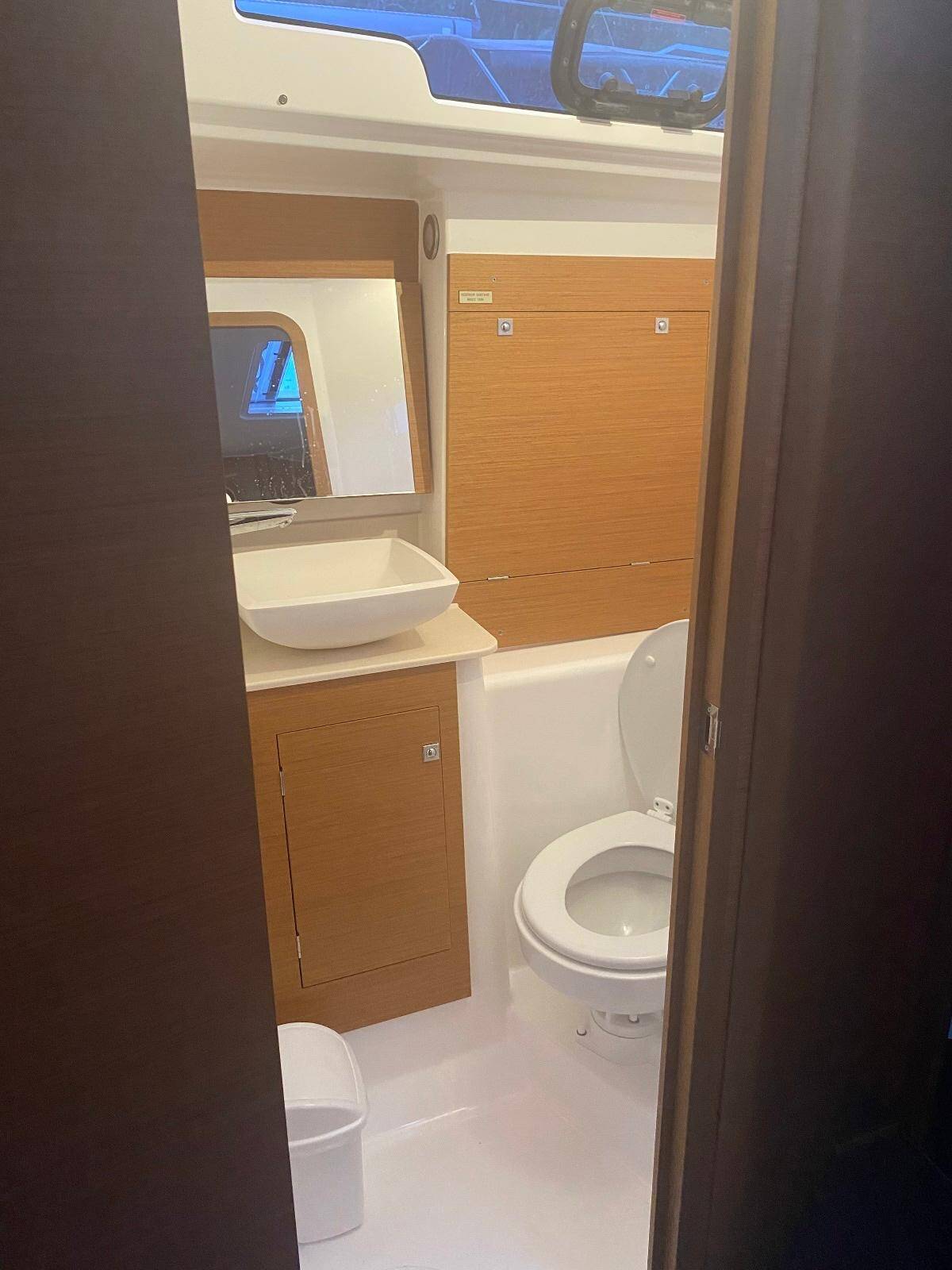 Dufour 390 Grand Large Joy 5