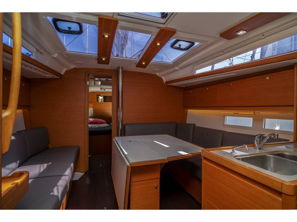 Dufour 390 Grand Large Giustina