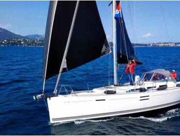 Dufour 40 E Performance Avel Heol