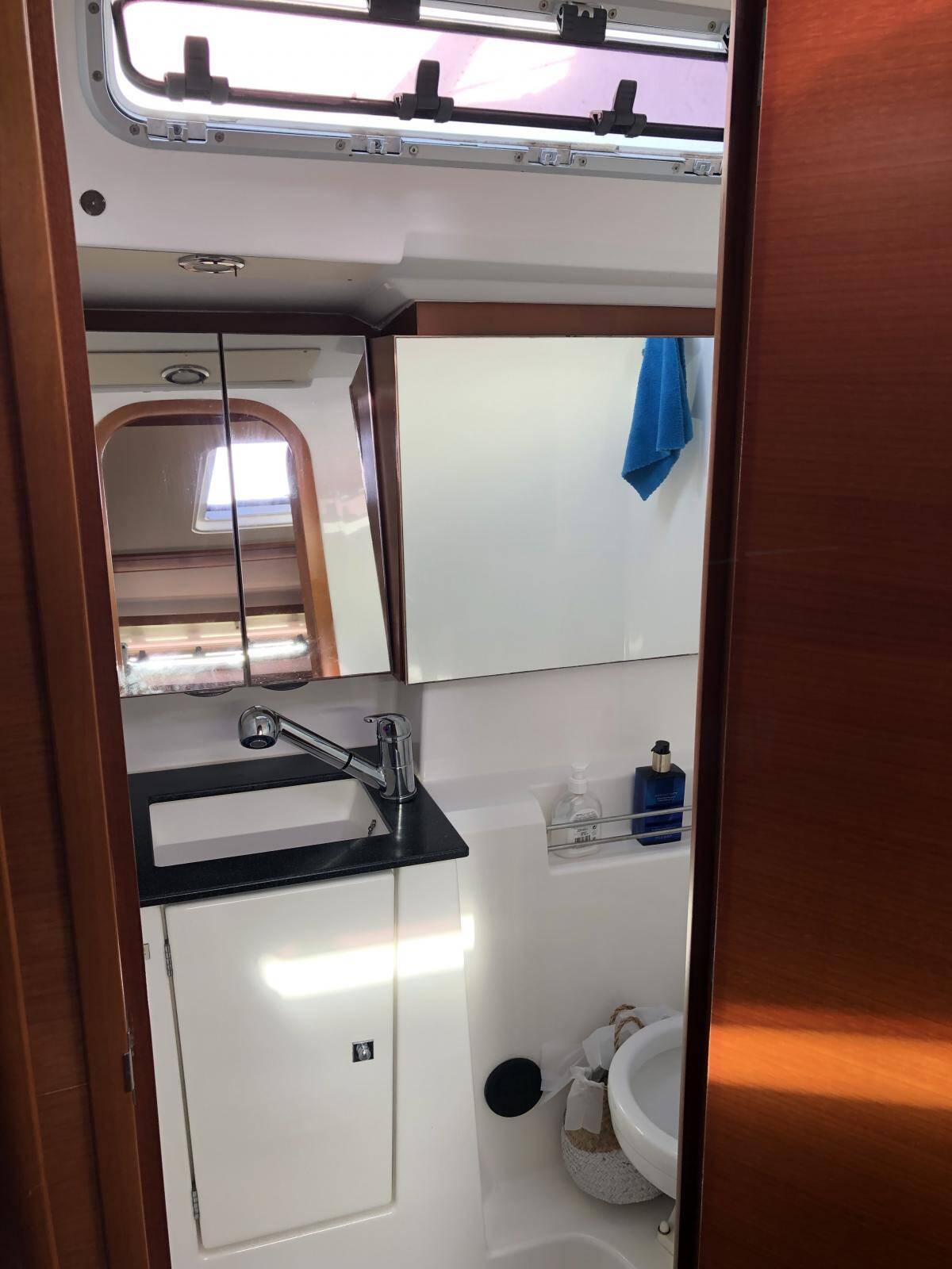 Dufour 40 E Performance Avel Heol