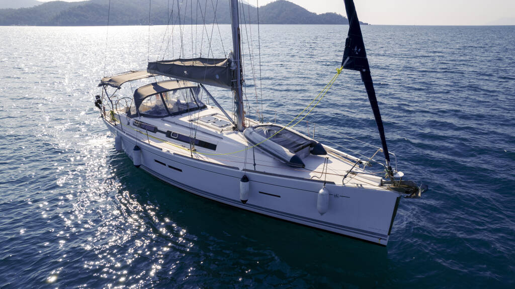 Dufour 405 Grand Large Daphne-S