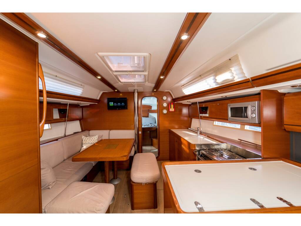 Dufour 405 Grand Large Daphne-S