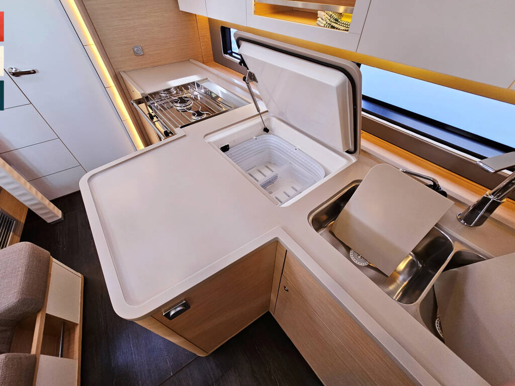 Dufour 41 Grand Large Mila (A/C & gen)