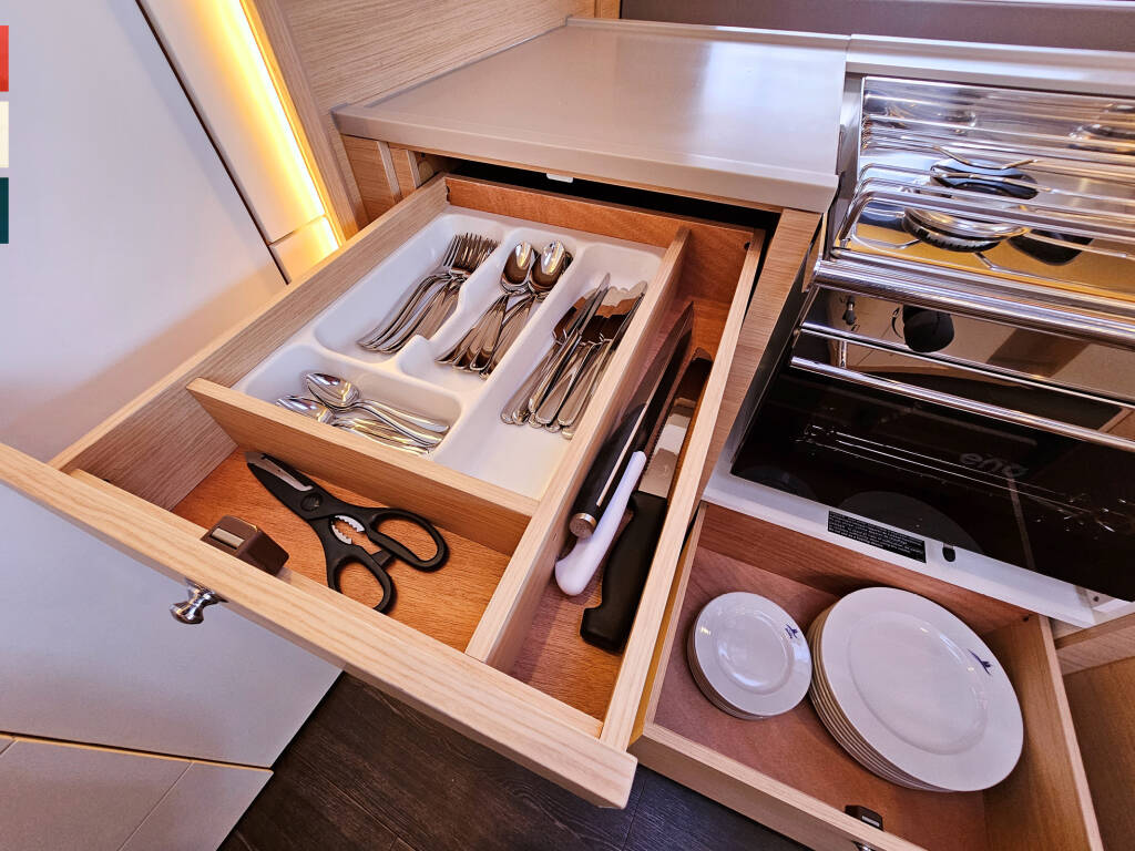 Dufour 41 Grand Large Mila (A/C & gen)