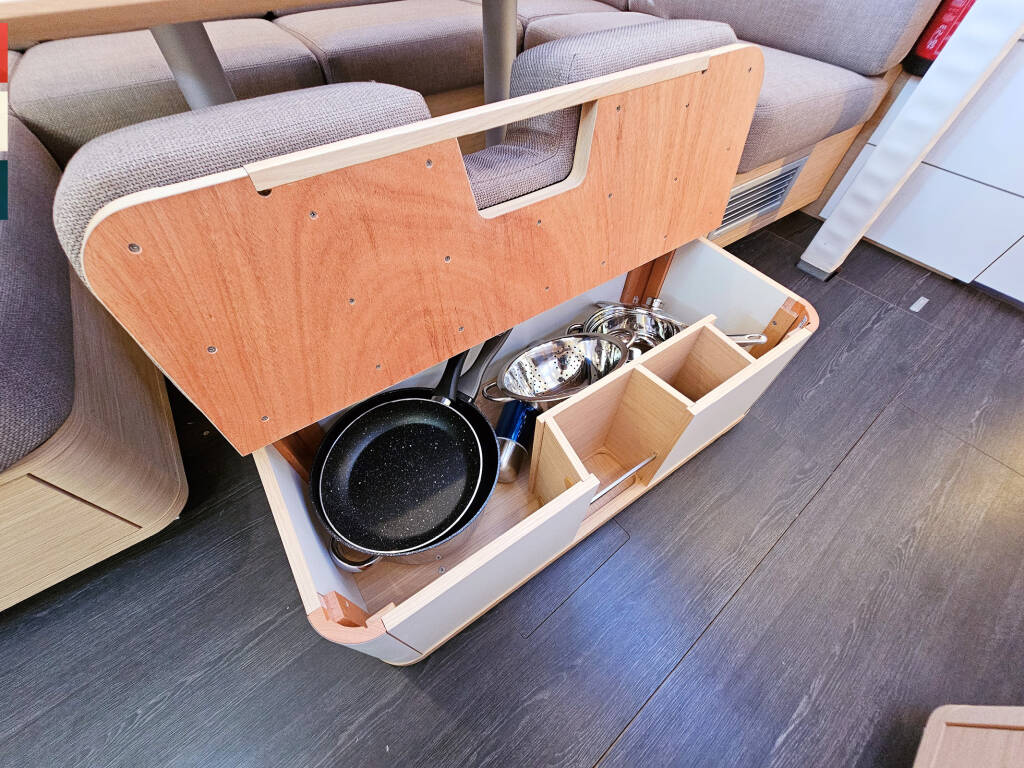 Dufour 41 Grand Large Mila (A/C & gen)