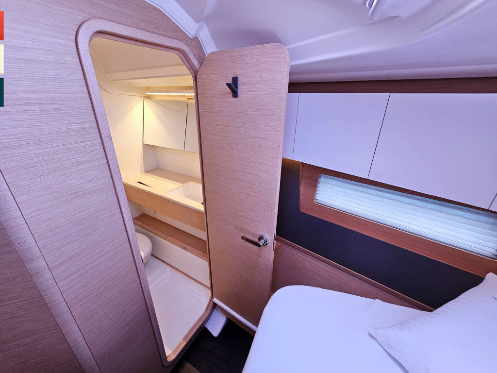 Dufour 41 Grand Large Mila (A/C & gen)