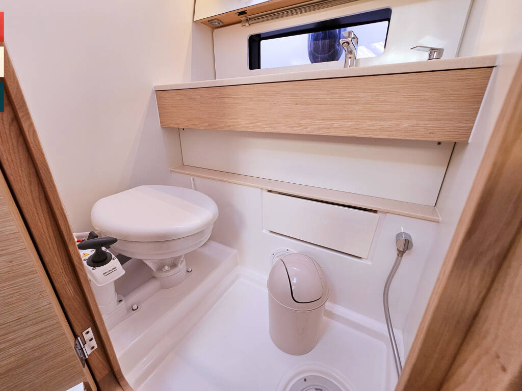 Dufour 41 Grand Large Mila (A/C & gen)