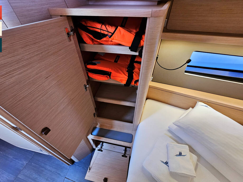 Dufour 41 Grand Large Mila (A/C & gen)