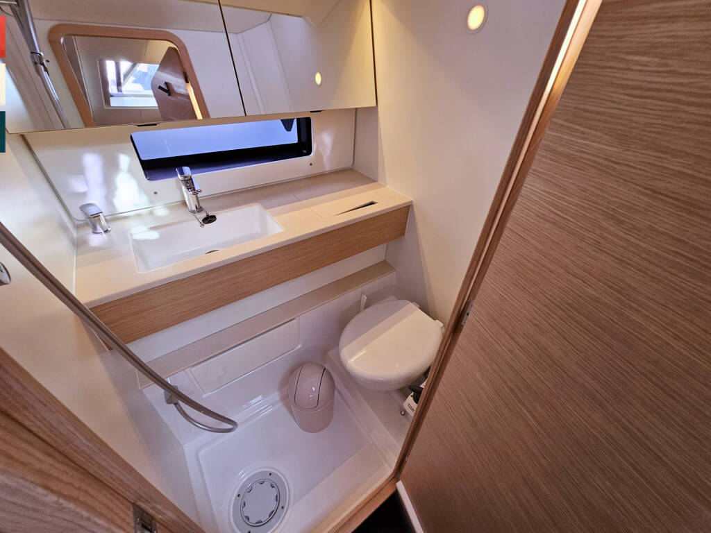 Dufour 41 Grand Large Mila (A/C & gen)